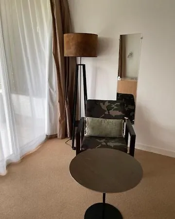 Logis Des Sittelles Montfort-le-Gesnois