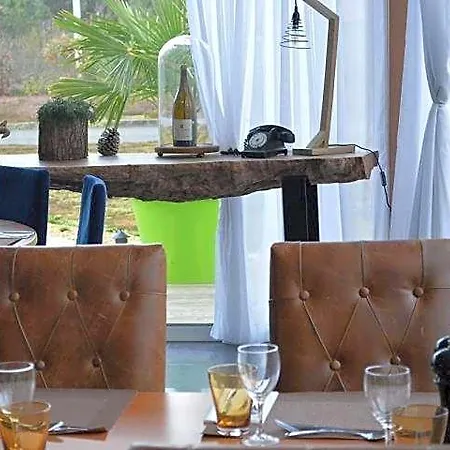 Hotel Logis Des Sittelles