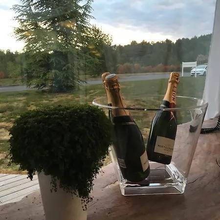 Logis Des Sittelles Ξενοδοχείο 3*