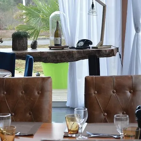 Logis Des Sittelles 3*