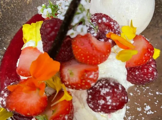 فندق Logis Des Sittelles Montfort-le-Gesnois