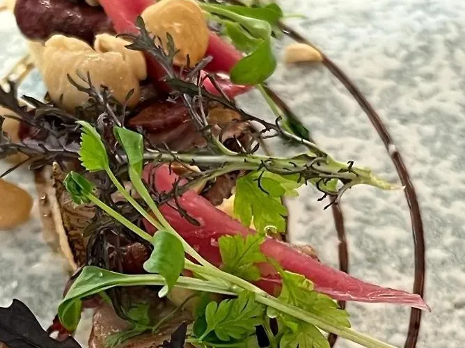 Logis Des Sittelles Hotel Montfort-le-Gesnois