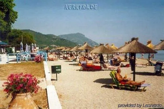 Logis Des Sittelles Montfort-le-Gesnois