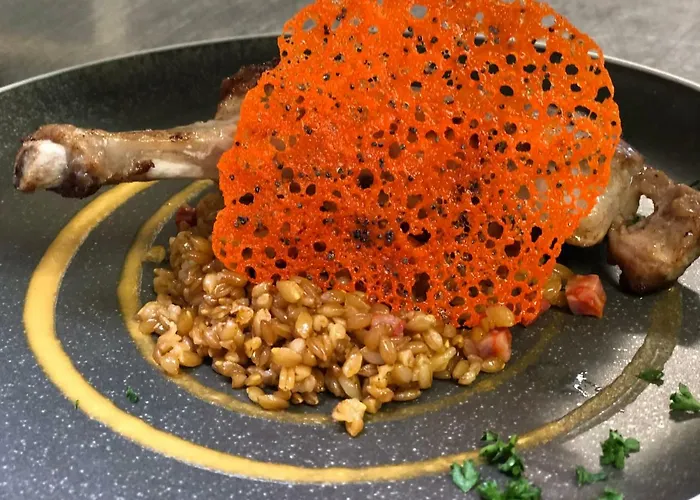 Logis Des Sittelles Hotel Montfort-le-Gesnois